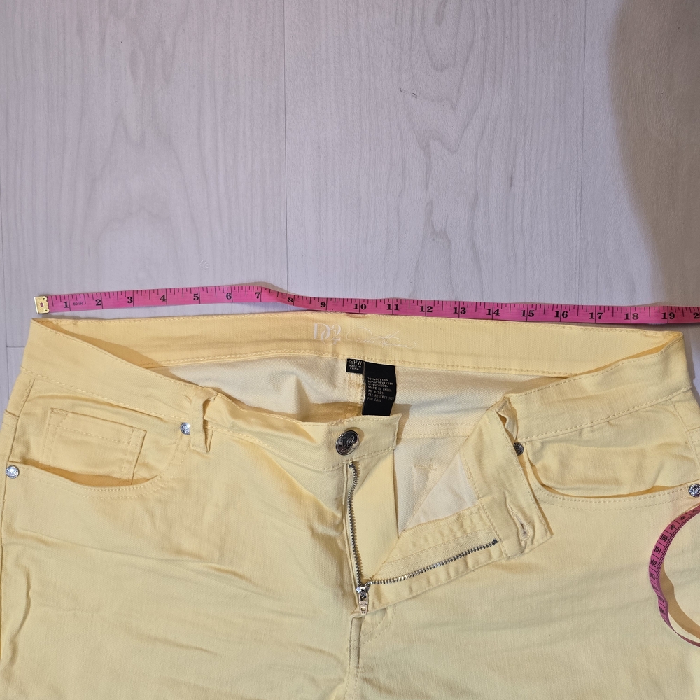 #21 DG2 by Diane Gilman Yellow Skinny Jeans